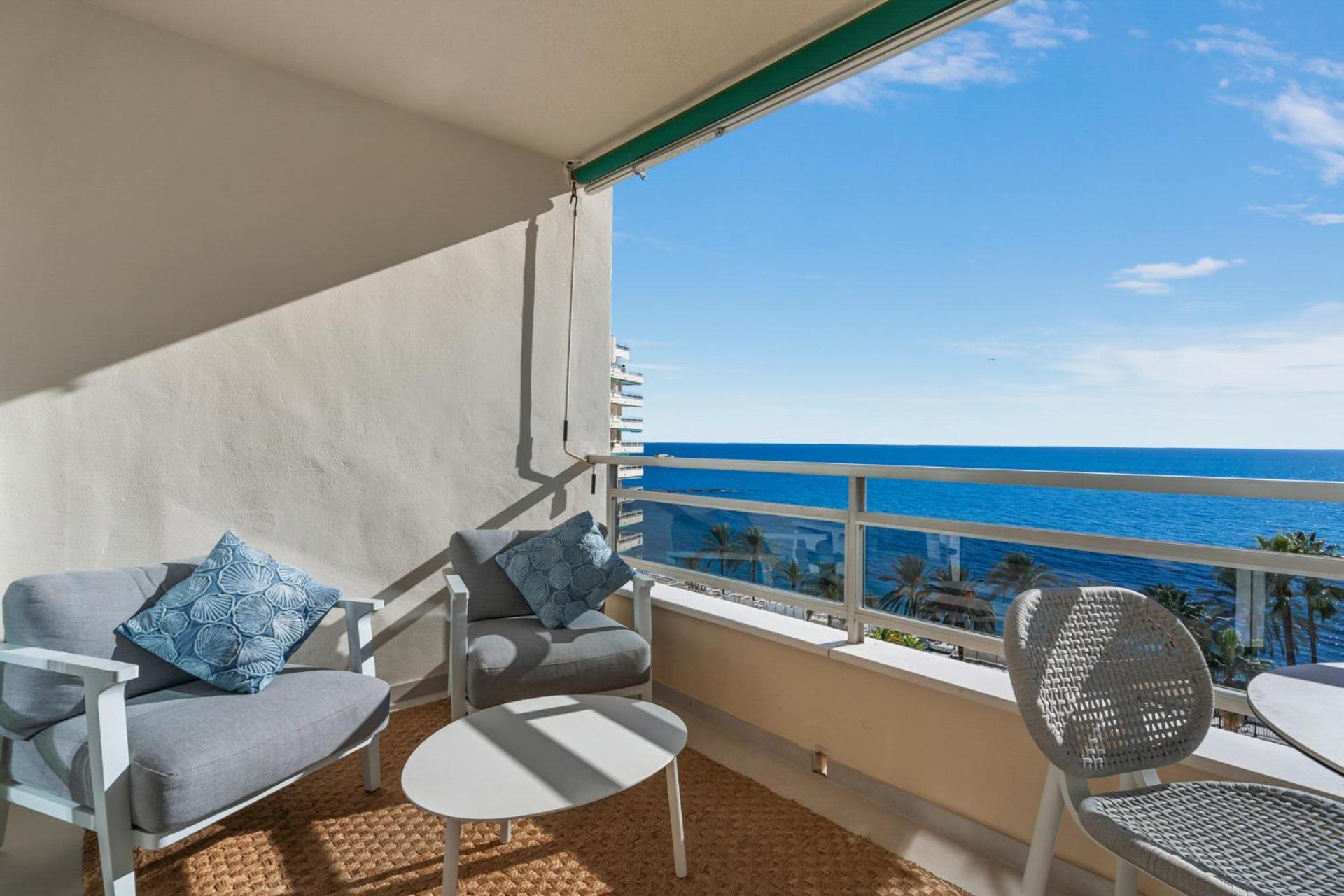 Beach Front Apartment With Pool Μαρμπέλλα Εξωτερικό φωτογραφία