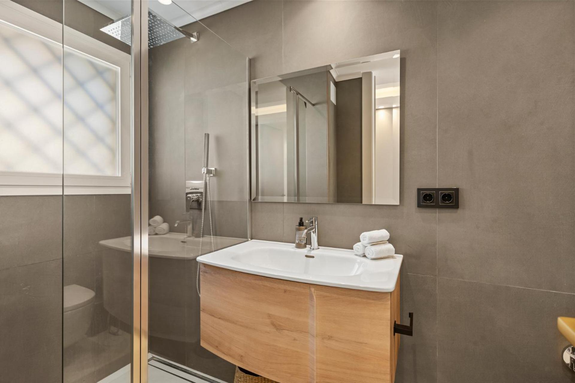 Beach Front Apartment With Pool Μαρμπέλλα Εξωτερικό φωτογραφία