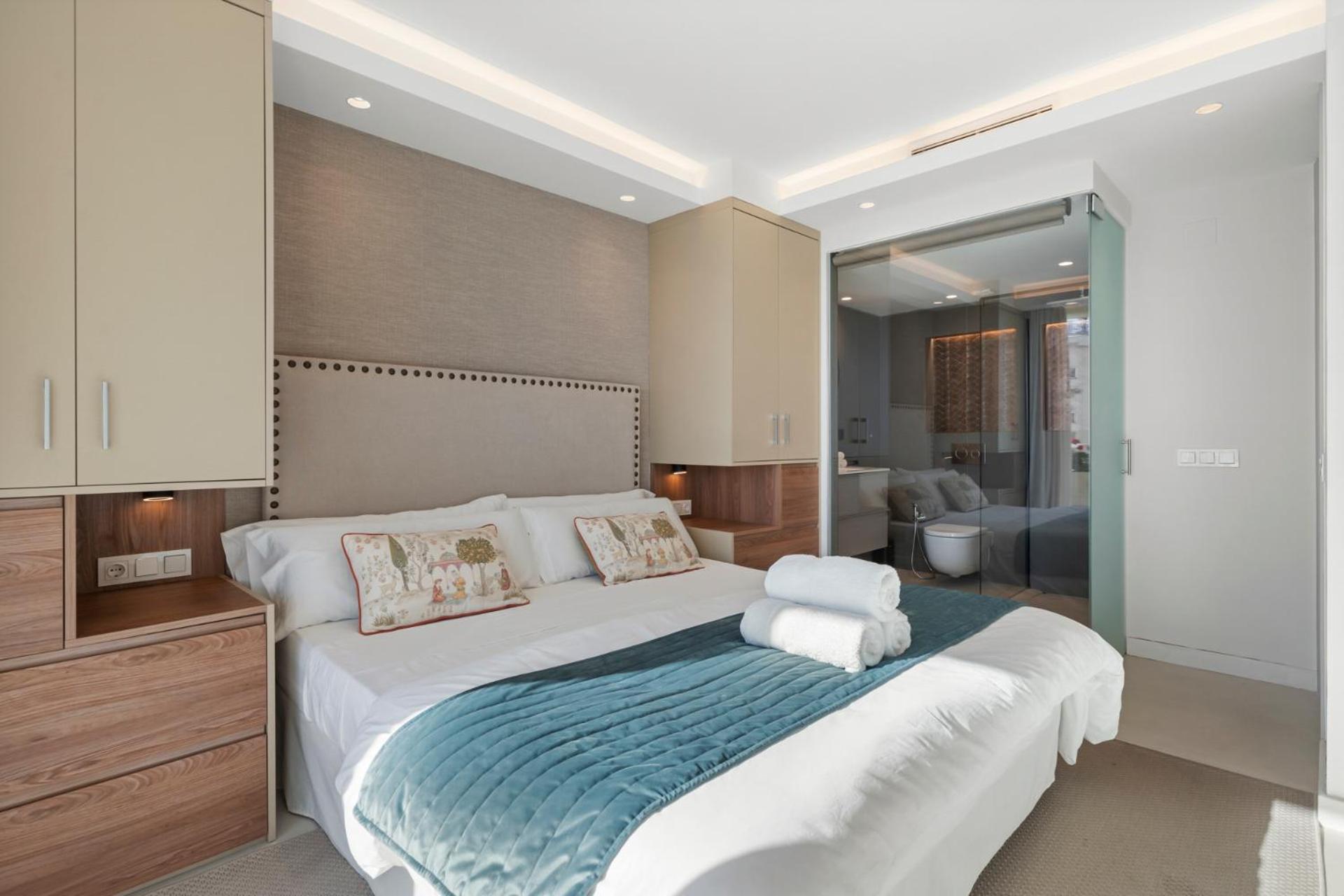 Beach Front Apartment With Pool Μαρμπέλλα Εξωτερικό φωτογραφία